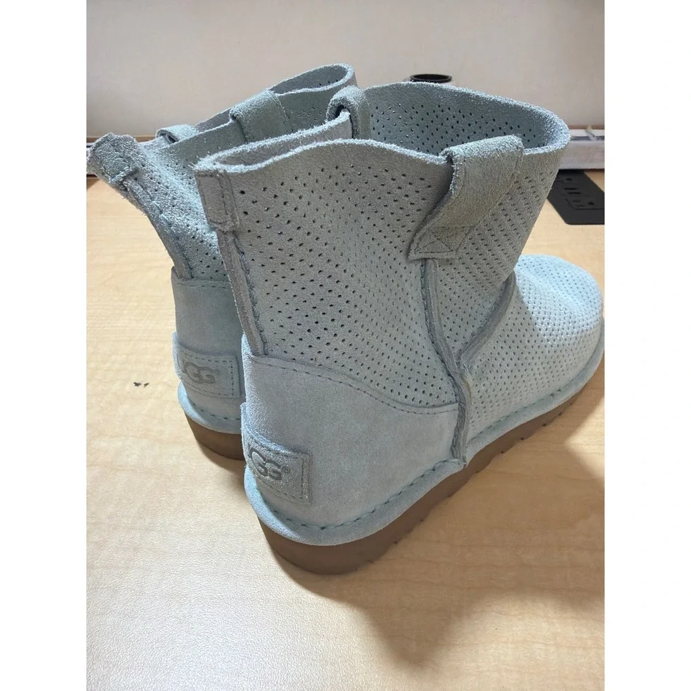 UGG classic unlined